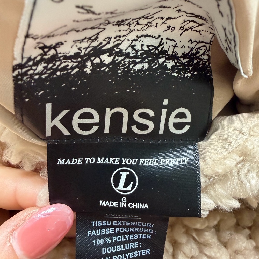 Kensie Women's Cozy Tan Reversible Teddy Jacket - Picture 7 of 9
